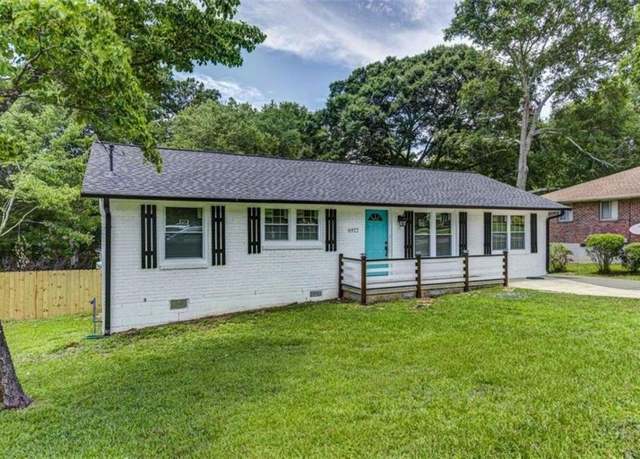 Property at 6977 Eunice Dr, Riverdale, GA 30274, 4 beds, 2 baths