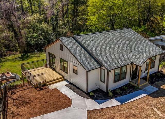 Property at 4348 Ayers Rd, Macon, GA 31210, 5 beds, 3 baths