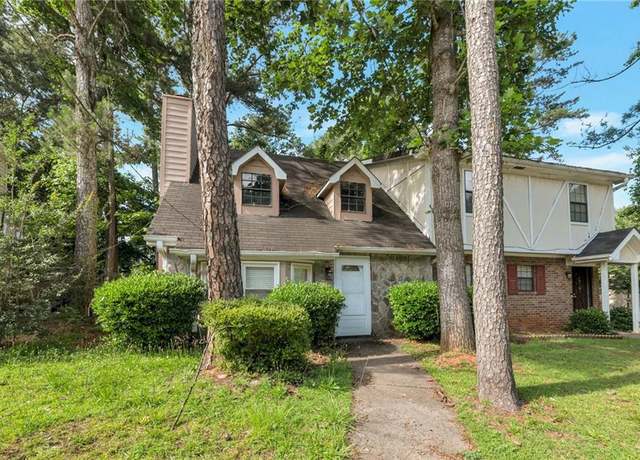 Property at 134 Timber Creek Ln SW, Marietta, GA 30060, 2 beds, 1.5 baths