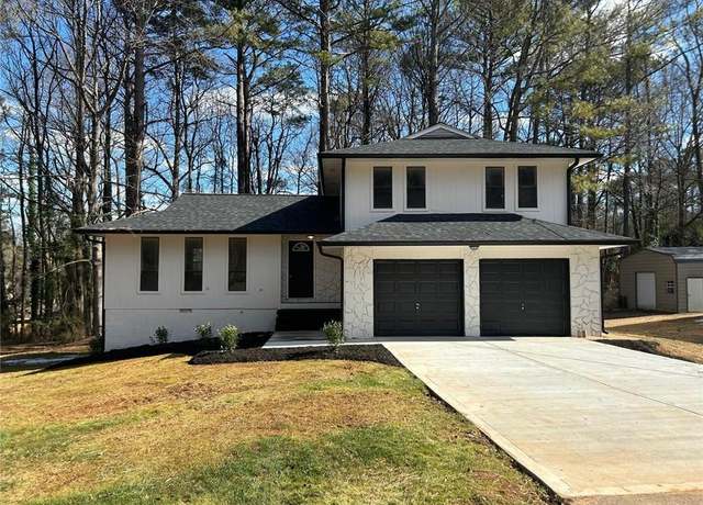 Property at 3541 Weathered Wood Dr, Ellenwood, GA 30294, 3 beds, 2.5 baths