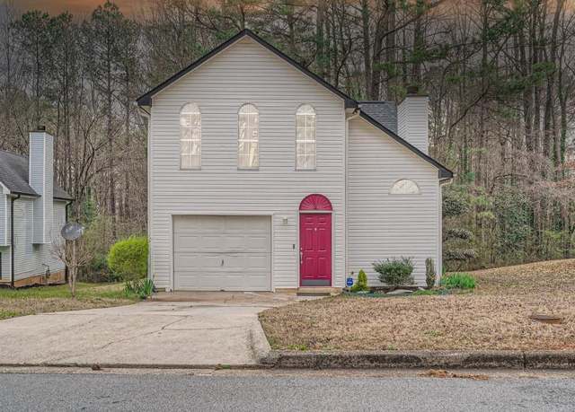 Property at 2068 Bedford Ct, Lithonia, GA 30058, 3 beds, 2.5 baths