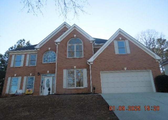 Property at 3975 Broadleaf Walk, Ellenwood, GA 30294, 5 beds, 4 baths