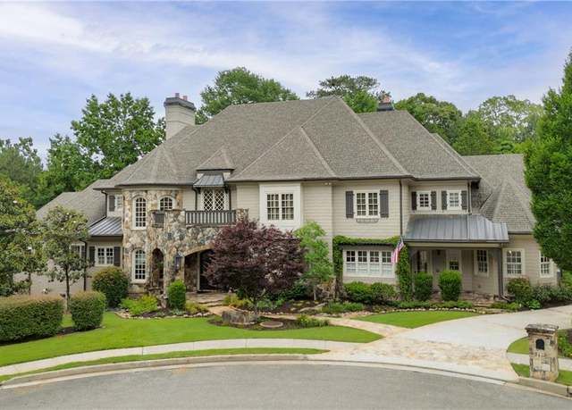 Property at 5119 Greythorne Ln, Marietta, GA 30068, 6 beds, 7 baths
