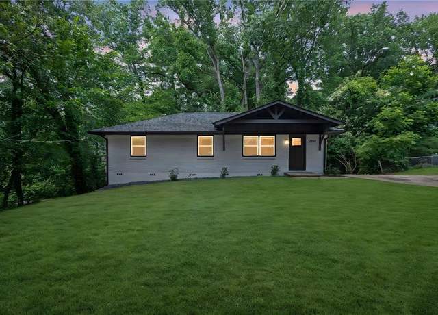 Property at 1733 Hollyhock Ter, Decatur, GA 30032, 3 beds, 2 baths