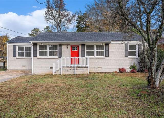 Property at 1742 Lynn Ln, Decatur, GA 30032, 4 beds, 2 baths