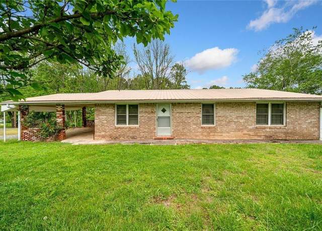 Property at 3011 Refuge Rd, Jasper, GA 30143, 3 beds, 2 baths