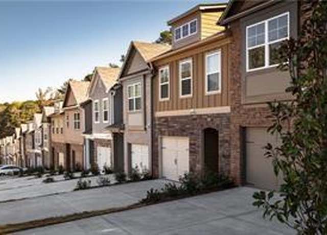 Property at 2692 Avanti Way, Decatur, GA 30035, 3 beds, 2.5 baths