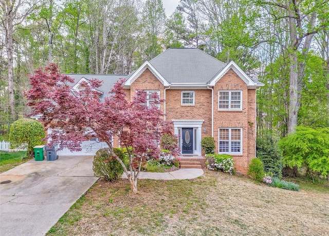 Property at 4327 Saint Michaels Dr SW, Lilburn, GA 30047, 4 beds, 2.5 baths