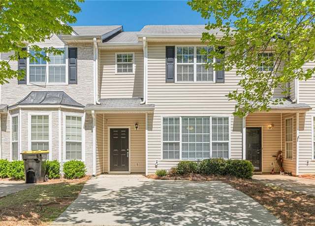 Property at 2454 Brianna Dr, Hampton, GA 30228, 3 beds, 2.5 baths