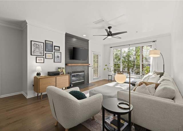 Property at 2400 Cumberland Pkwy SE #804, Atlanta, GA 30339, 3 beds, 2 baths