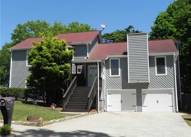Property at 2502 Kerry Ct NE, Marietta, GA 30066, 5 beds, 3 baths