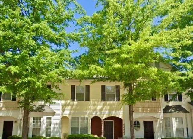 Property at 1794 Fielding Way, Hampton, GA 30228, 2 beds, 2.5 baths