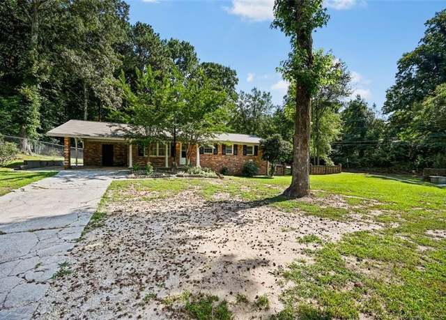 Property at 7039 Rockbridge Rd, Stone Mountain, GA 30087, 3 beds, 2.5 baths