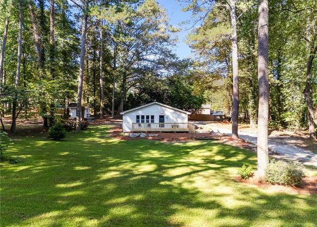 Property at 5405 Bethlehem Rd, Fairburn, GA 30213, 3 beds, 2 baths