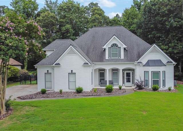 Property at 2330 Wood Creek Ct, Dacula, GA 30019, 4 beds, 3 baths