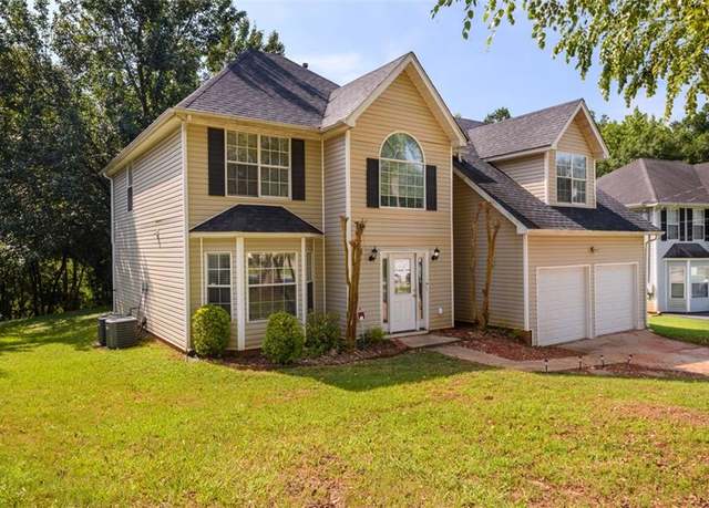 Property at 4827 Snap Creek Ln, Decatur, GA 30035, 4 beds, 2.5 baths