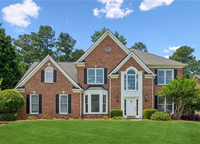 Property at 805 Yosemite Dr, Suwanee, GA 30024, 4 beds, 2.5 baths