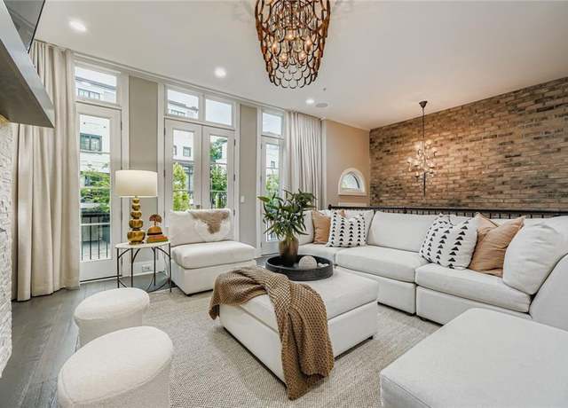 Property at 1078 Abington Ct, Brookhaven, GA 30319, 4 beds, 3.5 baths