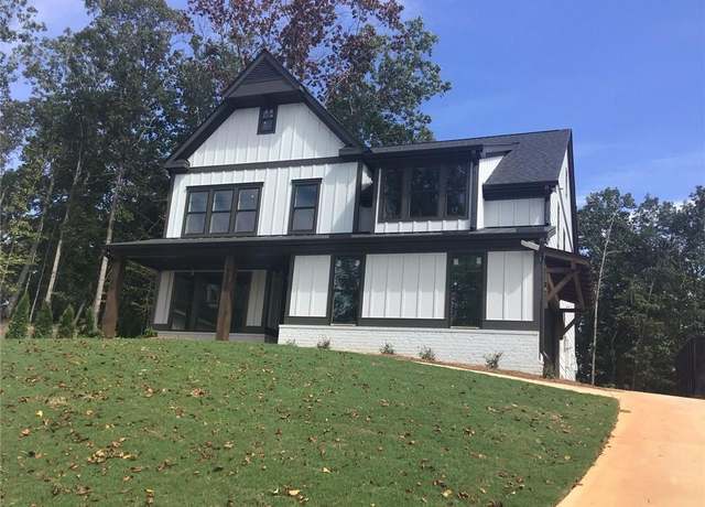 Property at 7530 Crestline Dr, Dawsonville, GA 30534, 4 beds, 4 baths