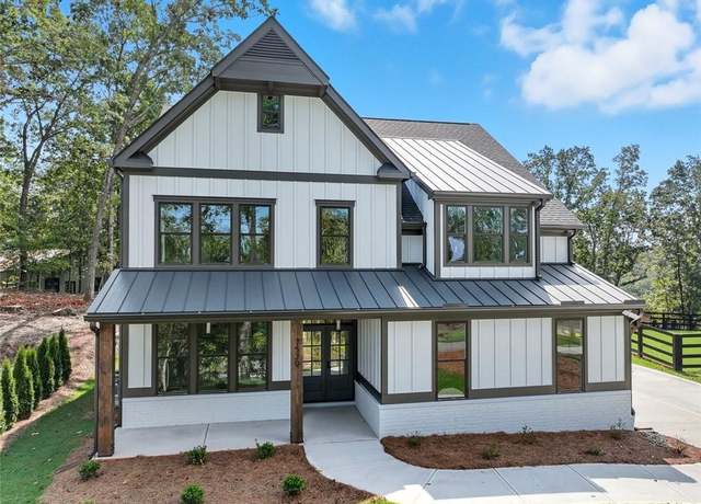 Property at 7530 Crestline Dr, Dawsonville, GA 30534, 4 beds, 4 baths