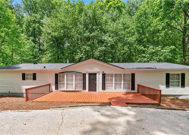 Property at 6670 George Ct, Cumming, GA 30041, 3 beds, 2 baths