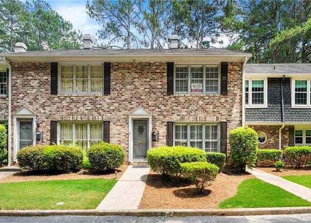 Property at 2435 Northlake Ct, Atlanta, GA 30345, 2 beds, 2.5 baths
