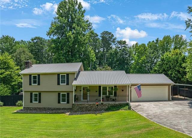 Property at 2081 Old Peachtree Road Northeast Rd, Lawrenceville, GA 30043, 4 beds, 3 baths