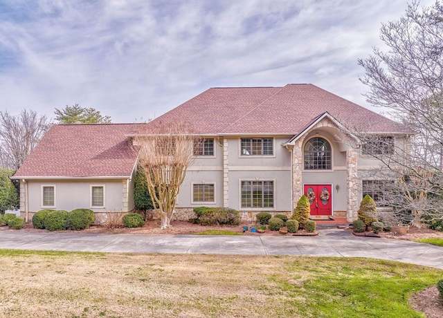 Property at 815 Battlefield Park Dr, Dalton, GA 30720, 5 beds, 4.5 baths