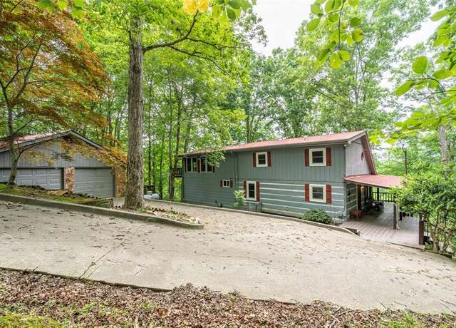 Property at 193 Alm Ln, Ellijay, GA 30540, 4 beds, 4 baths