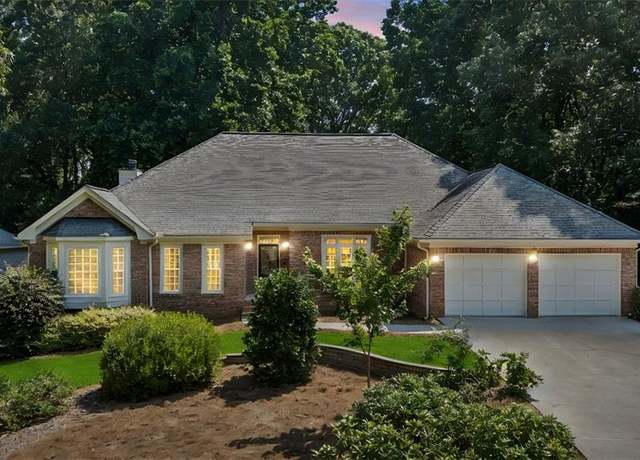 Property at 5195 Overbend Trl, Suwanee, GA 30024, 4 beds, 3.5 baths