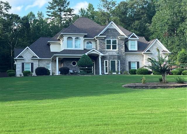 Property at 90 Oak Forest Dr, Oxford, GA 30054, 4 beds, 4.5 baths