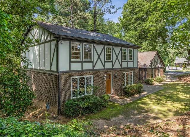 Property at 965 Heards Ferry Rd, Sandy Springs, GA 30328, 4 beds, 3 baths