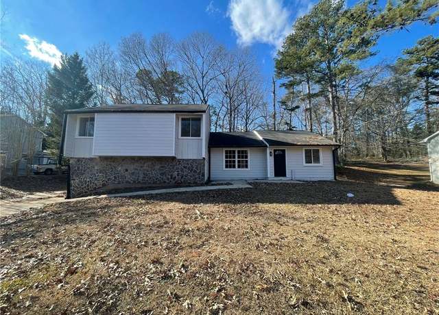 Property at 3417 Hollow Tree Dr, Decatur, GA 30034, 4 beds, 2 baths