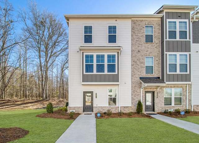 Property at 200 Wallace St, Fayetteville, GA 30214, 4 beds, 3.5 baths