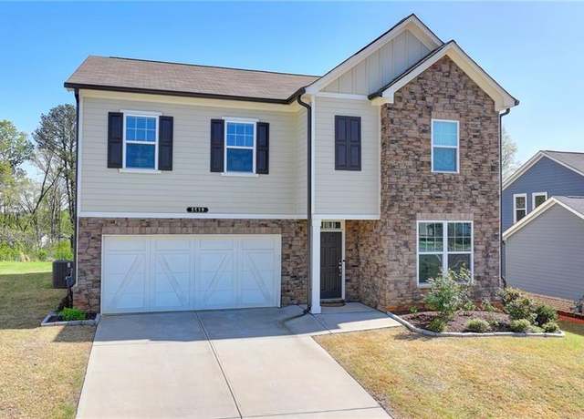 Property at 5530 Bower Pl, Cumming, GA 30028, 5 beds, 4 baths