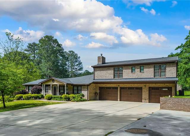 Property at 204 Mt Moriah Rd, Auburn, GA 30011, 8 beds, 9 baths
