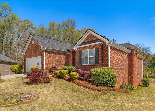 Property at 224 Prominent Loop, Mcdonough, GA 30253, 2 beds, 2 baths