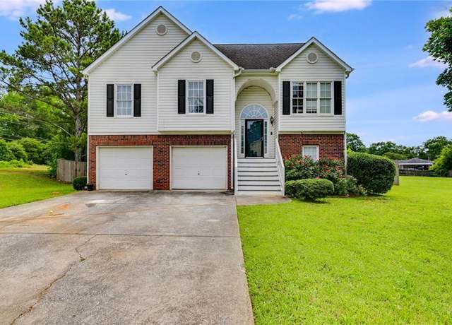 Property at 4905 Martin Farms Rd, Powder Springs, GA 30127, 5 beds, 3 baths