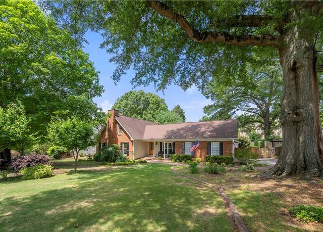 Property at 503 Bonnie Dr, Woodstock, GA 30188, 3 beds, 2.5 baths