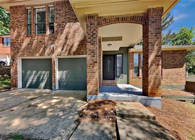 Property at 516 N Shore Rd, Lithonia, GA 30058, 3 beds, 2.5 baths