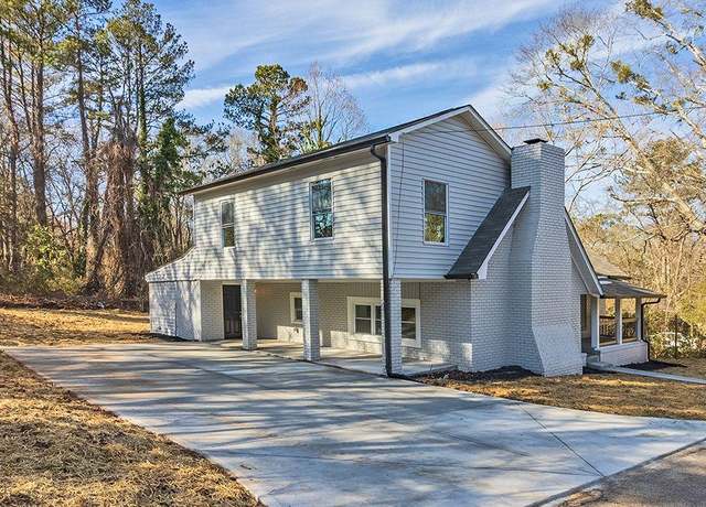 Property at 204 Elm St, Palmetto, GA 30268, 5 beds, 3.5 baths