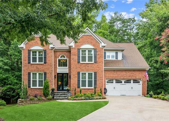 Property at 578 Amberton Xing, Suwanee, GA 30024, 5 beds, 2.5 baths
