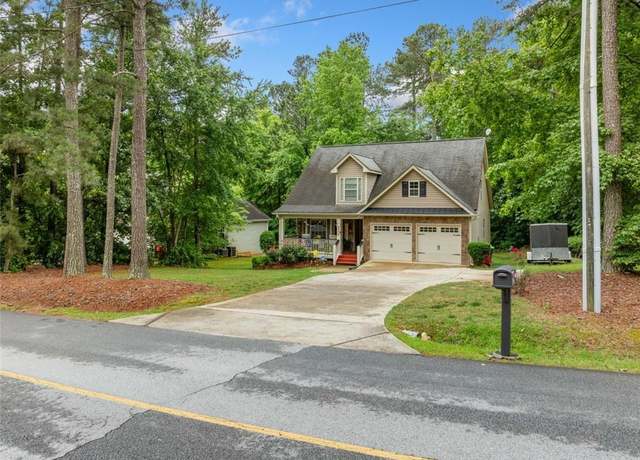 Property at 4079 Essex Dr, Villa Rica, GA 30180, 3 beds, 2.5 baths