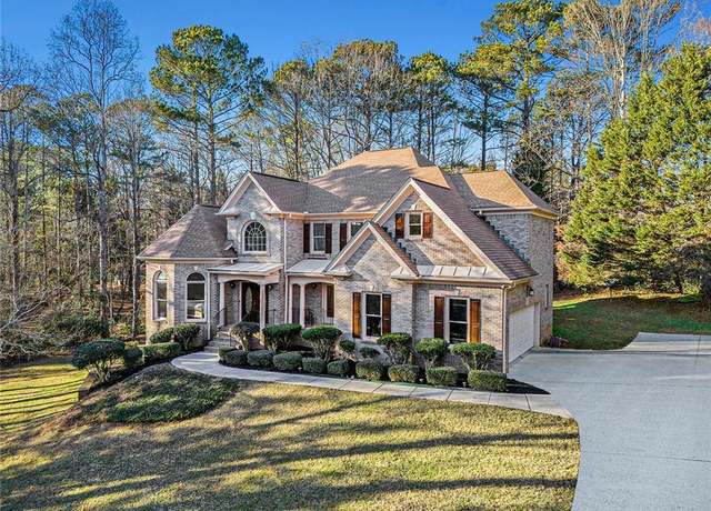 Property at 6614 Club View Ct, Flowery Branch, GA 30542, 5 beds, 4.5 baths