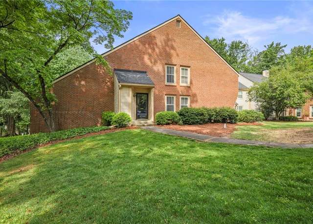 Property at 2117 Bucktrout Pl, Dunwoody, GA 30338, 3 beds, 2.5 baths