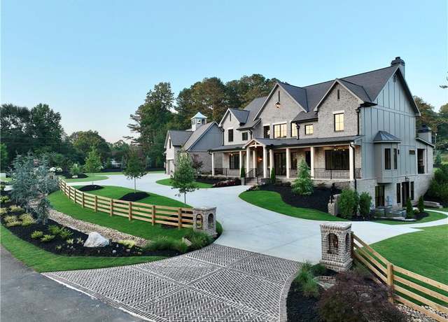 Property at 1005 Haddie Way, Alpharetta, GA 30004, 7 beds, 8.5 baths