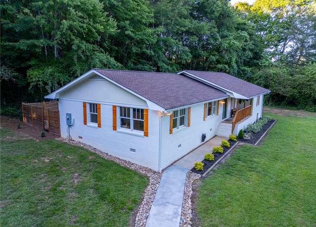 Property at 222 N North Mize Rd, Mount Airy, GA 30563, 3 beds, 2 baths