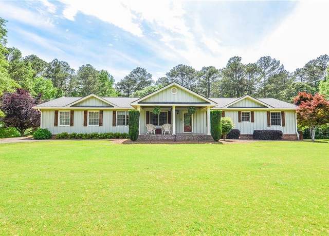 Property at 2997 Happy Hollow Dr SE, Conyers, GA 30094, 7 beds, 6 baths