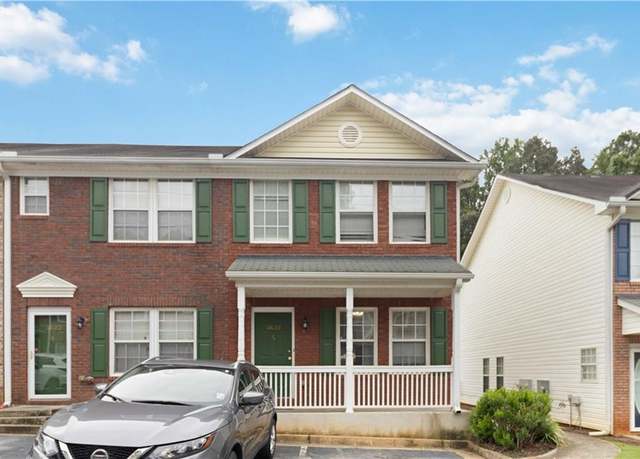 Property at 3622 Ginnis Rd SW #5, Atlanta, GA 30331, 2 beds, 2.5 baths