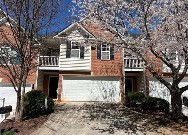 Property at 4620 Grand Central Pkwy, Decatur, GA 30035, 3 beds, 2.5 baths